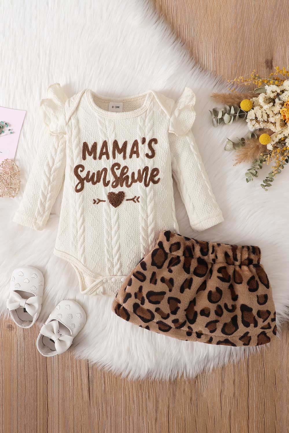 Baby Girl Letter Graphic Sweater and Leopard Skirt Set_0