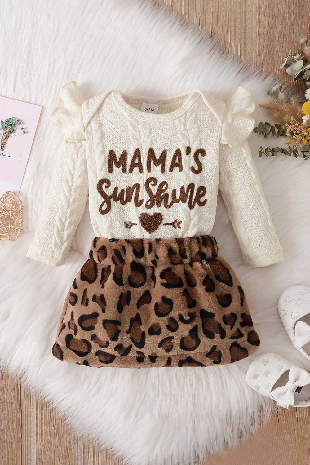 Baby Girl Letter Graphic Sweater and Leopard Skirt Set_3