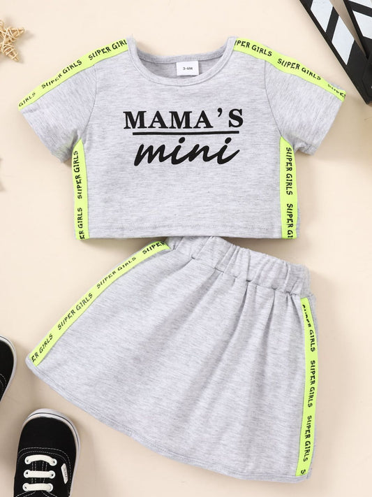 Baby Girl Letter Graphic Cropped T-Shirt and Skirt Set_0