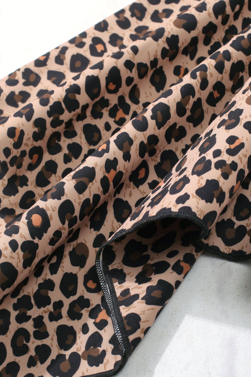 Girls Leopard Graphic Handkerchief Hem Spliced Dress_4